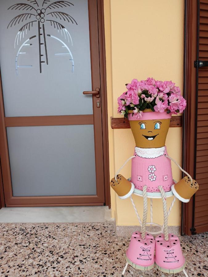 Finikas Rooms Agia Marina  Zewnętrze zdjęcie
