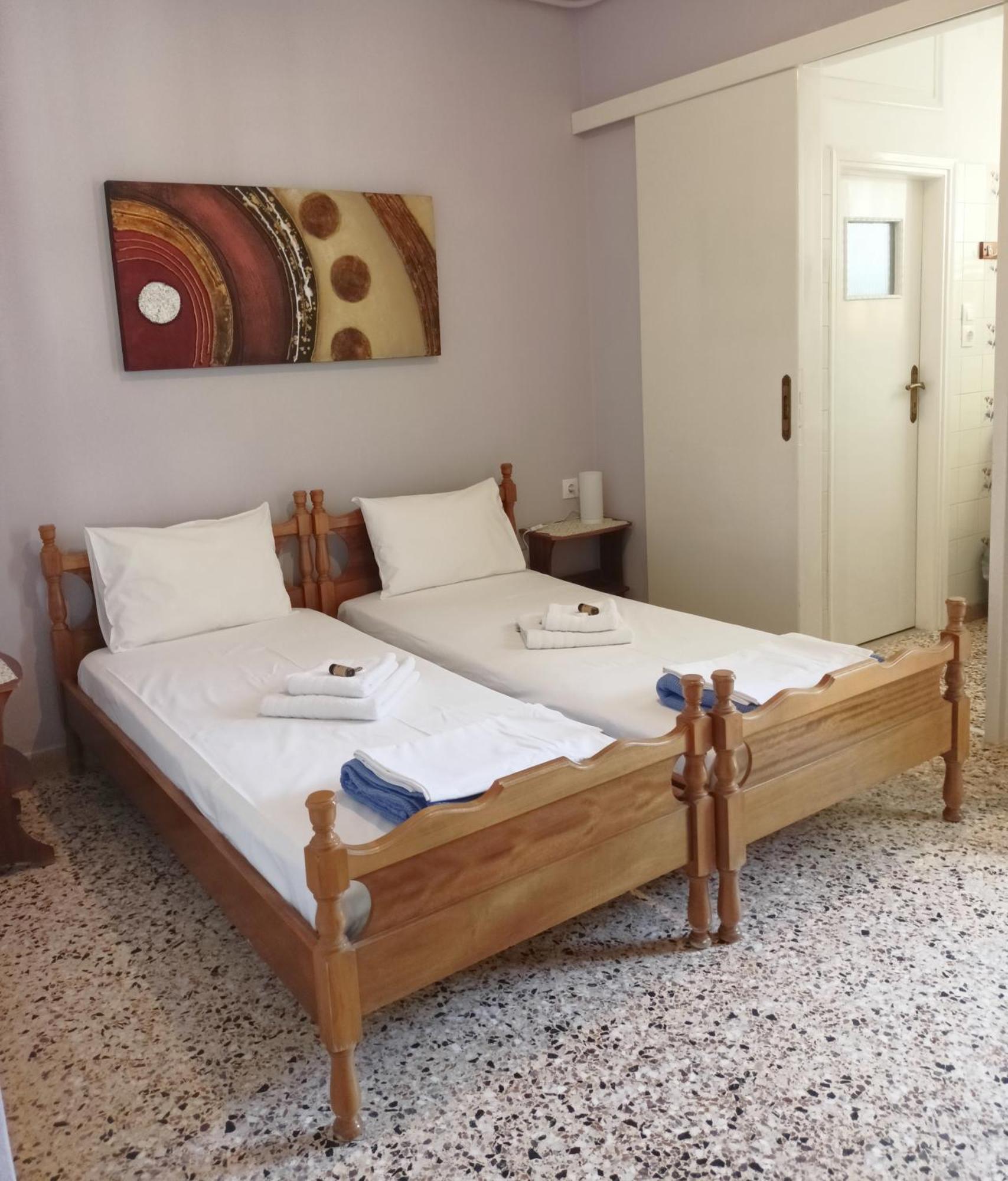 Finikas Rooms Agia Marina  Pokój zdjęcie